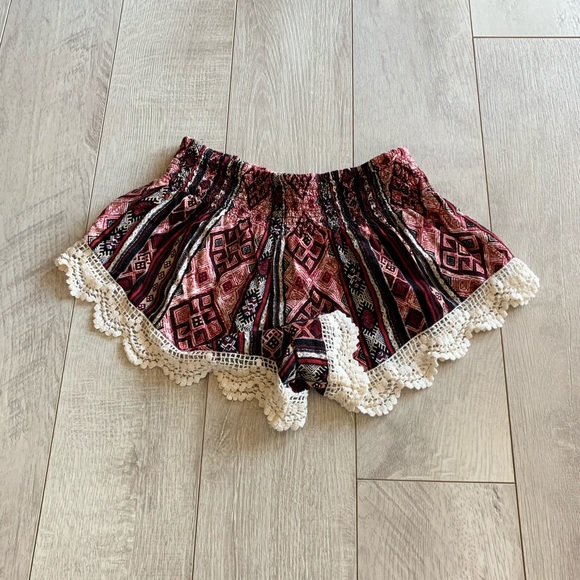 Forever 21 boho shorts - Picture 2 of 3